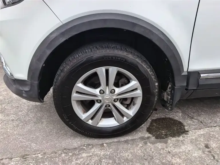 BAIC Huansu S3 S3 L 1.5 L Manual Distinguished