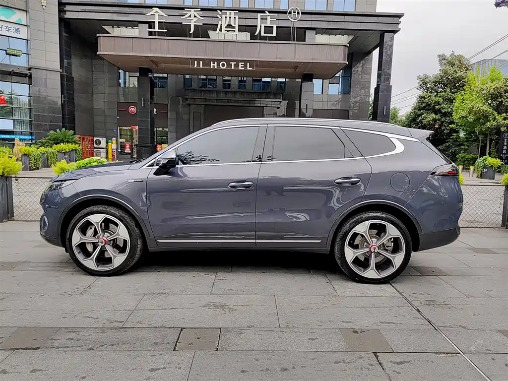 Denza X PHEV Flagship