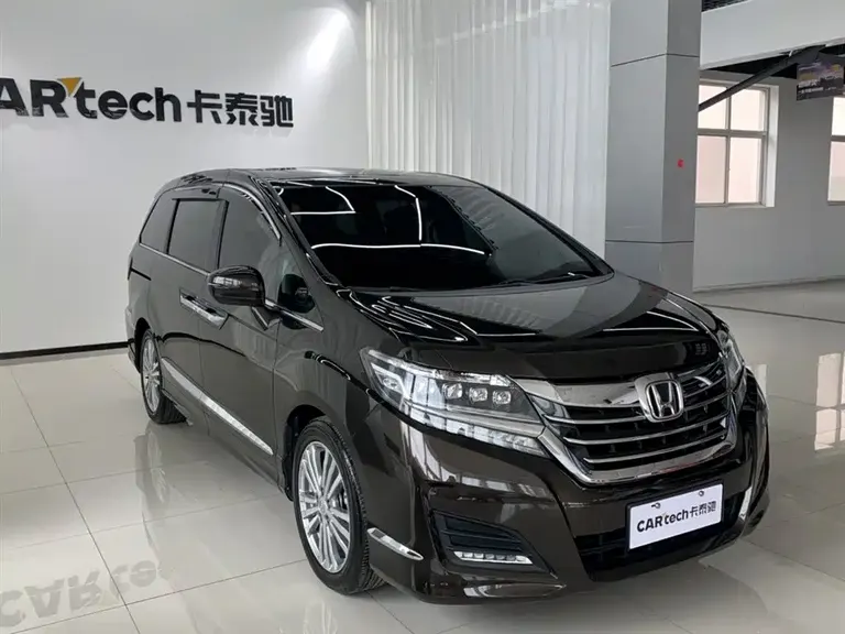 Honda Elysion 2.4 L Luxury