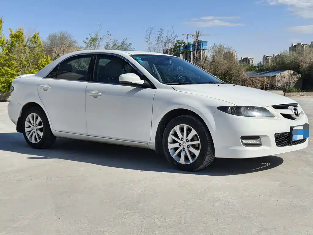 Mazda 6 2.0 L Auto Fashion