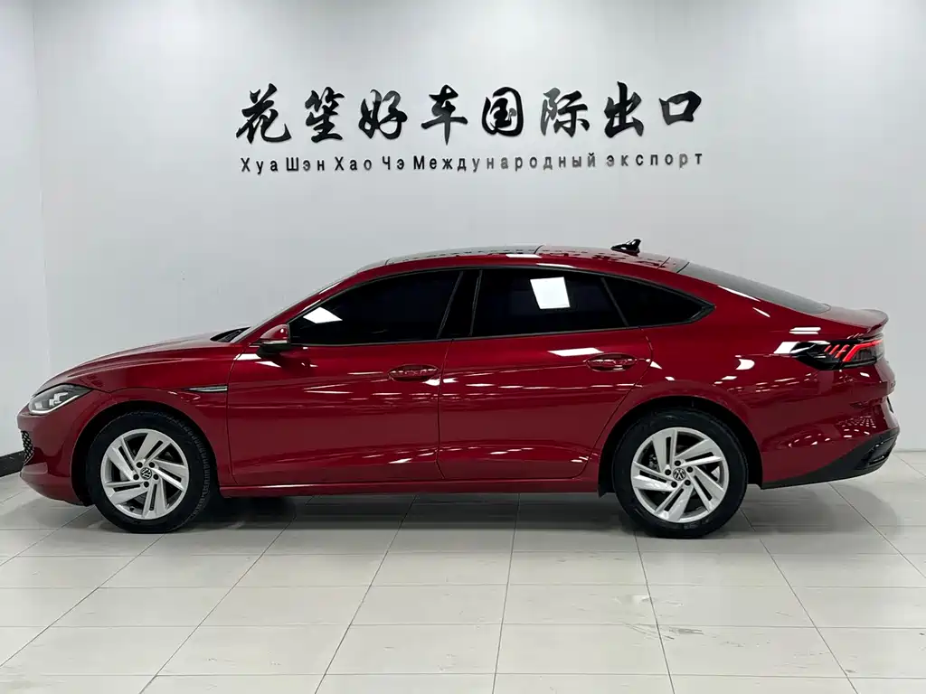 Lamando Lamando L 280 TSI DSG Dazzle Hot