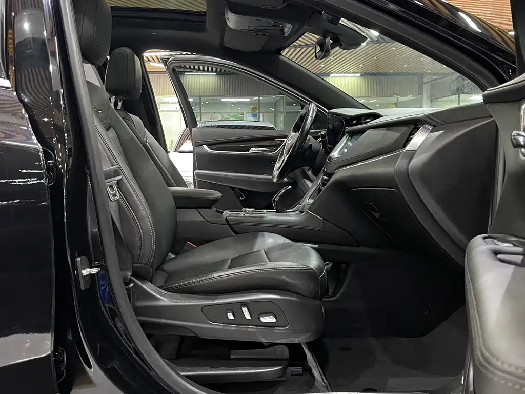 Cadillac XT5 28 T Luxury