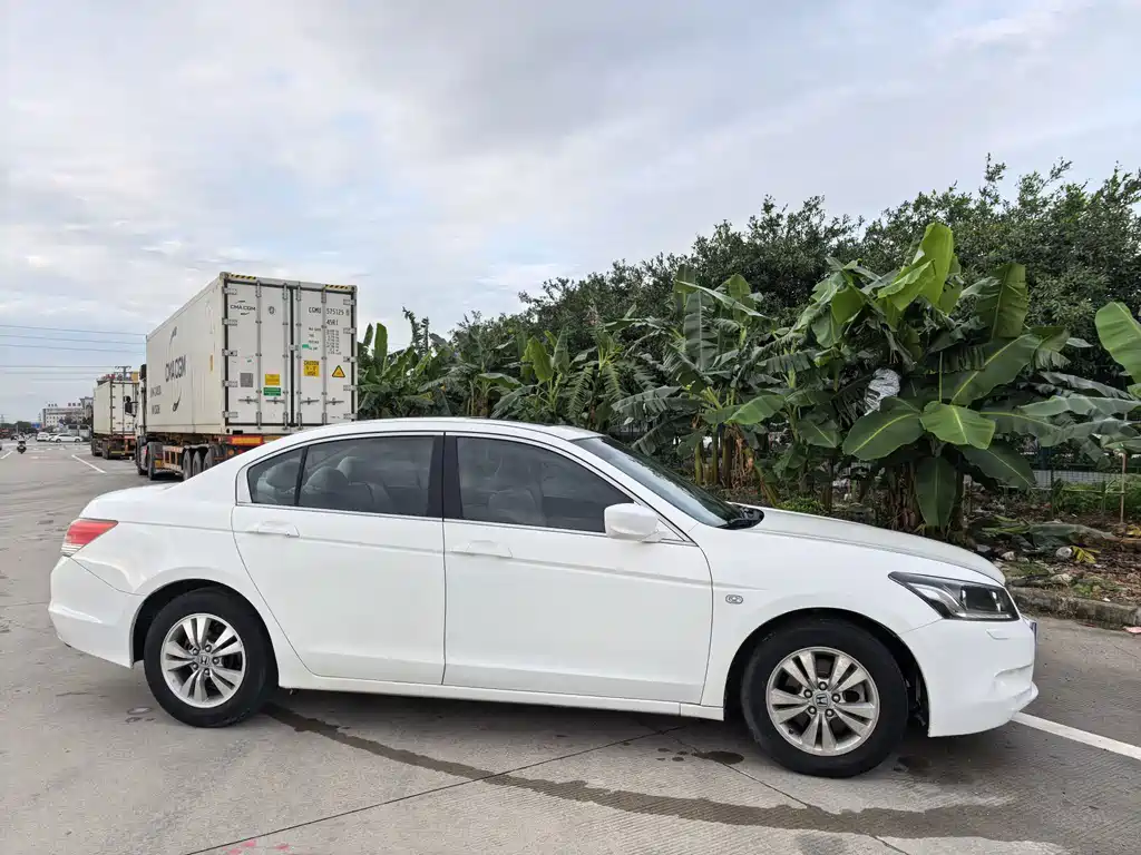 Accord 2.0 L EX