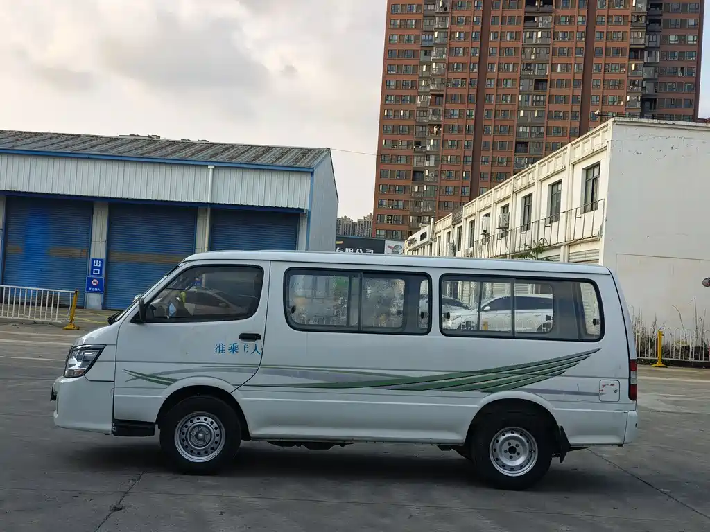 Jinbei Kuaiyun 2.0 L Comfort V19