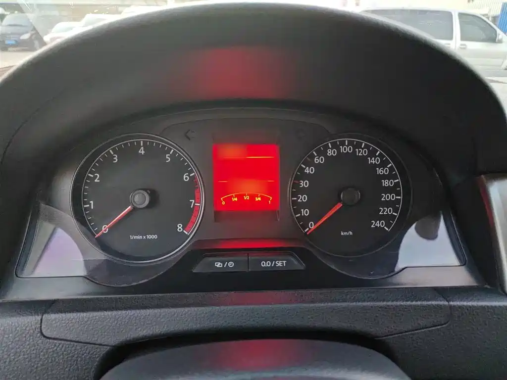 Santana 1.6 L Manual Comfort