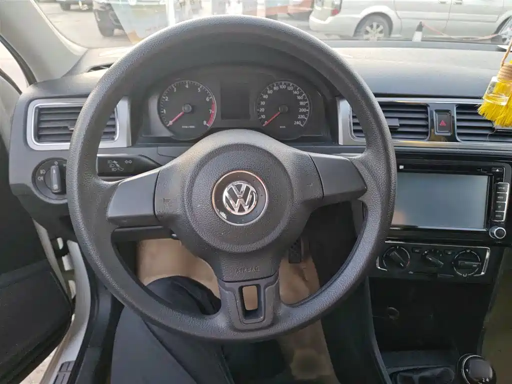 Santana 1.6 L Manual Comfort