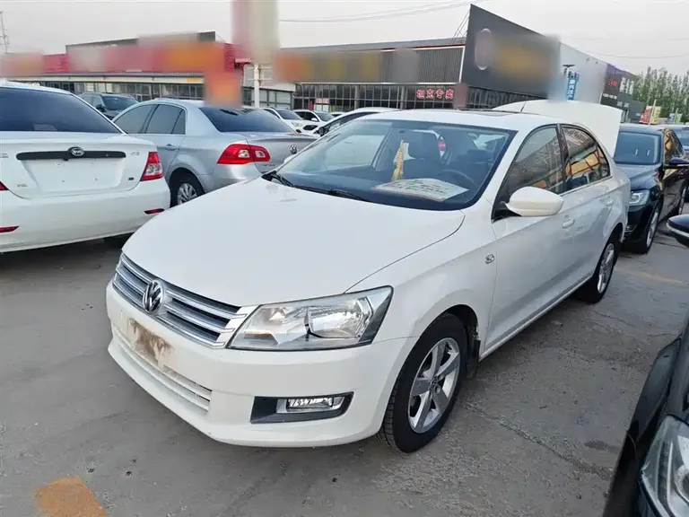 Volkswagen Santana 1.6 L Manual Comfort