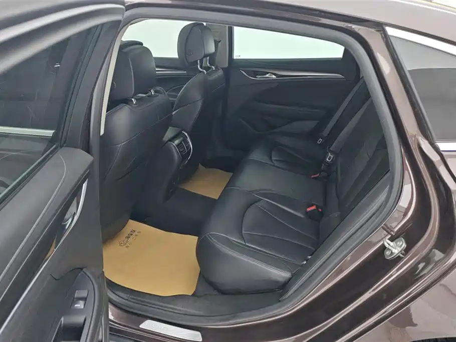 LaCrosse Facelift 28 T Elite