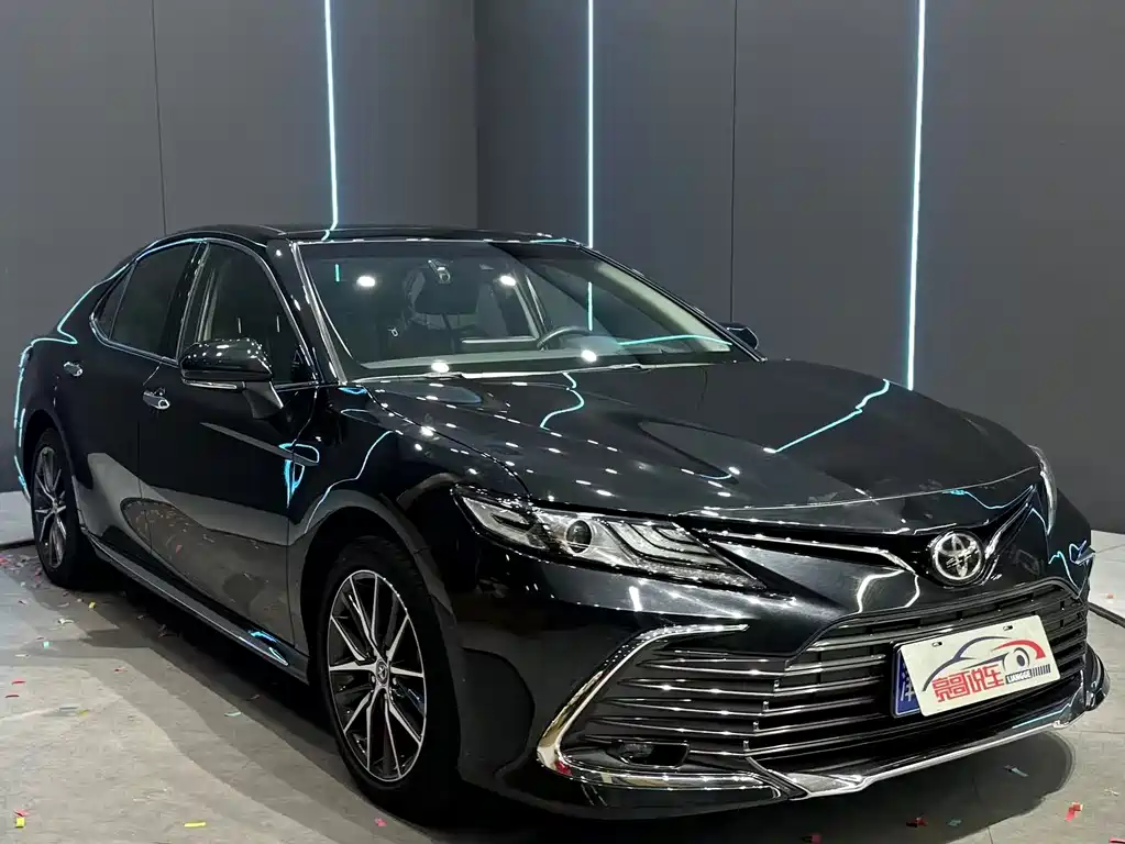 Camry 2.5 G Luxury