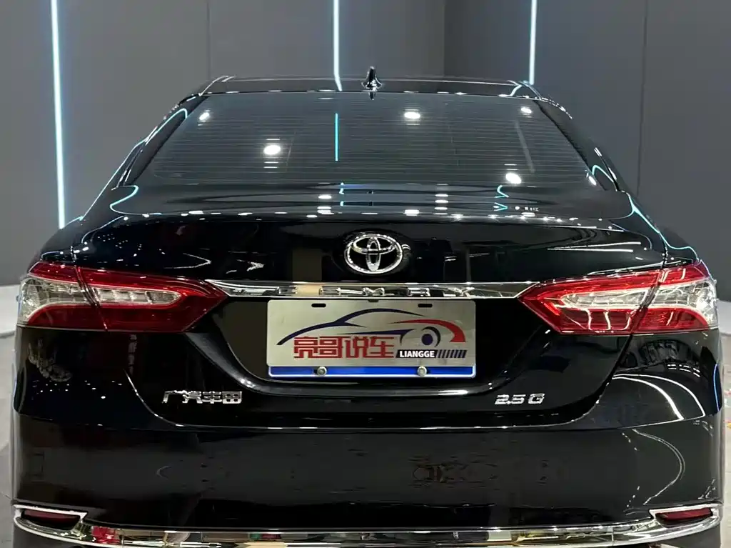Camry 2.5 G Luxury