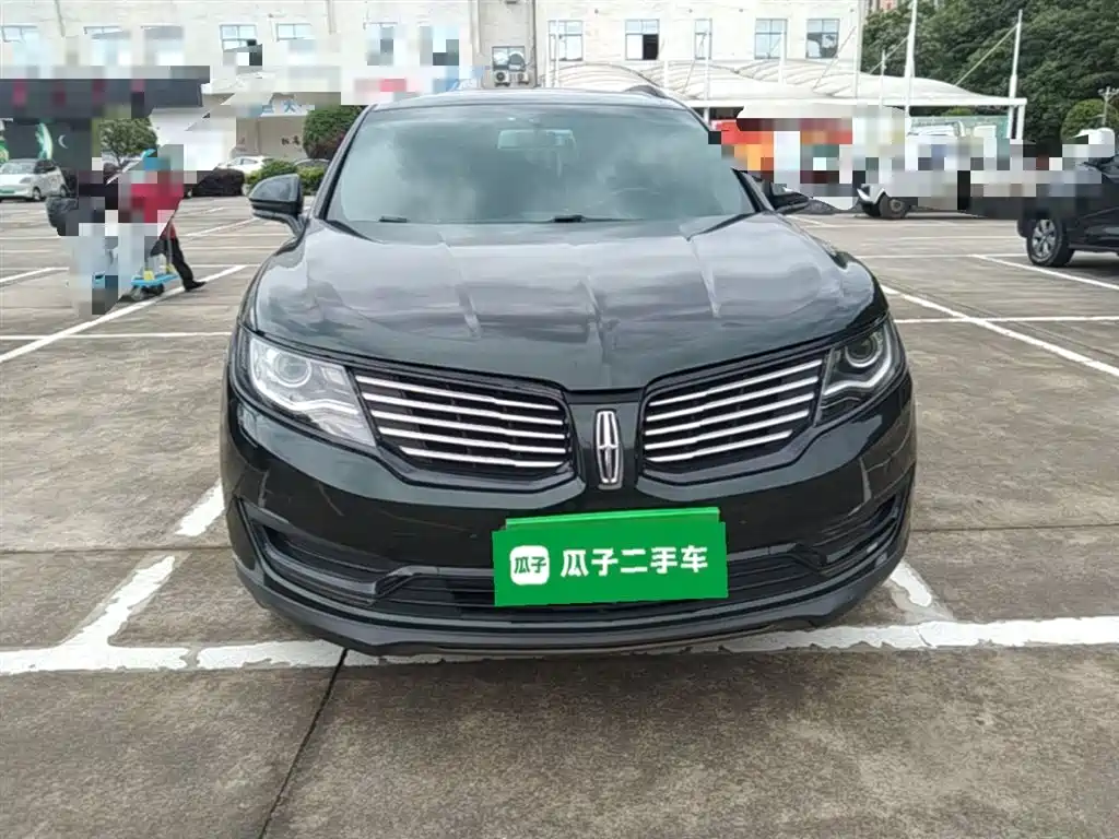 Lincoln MKX 2.0 T 2 WD Premium