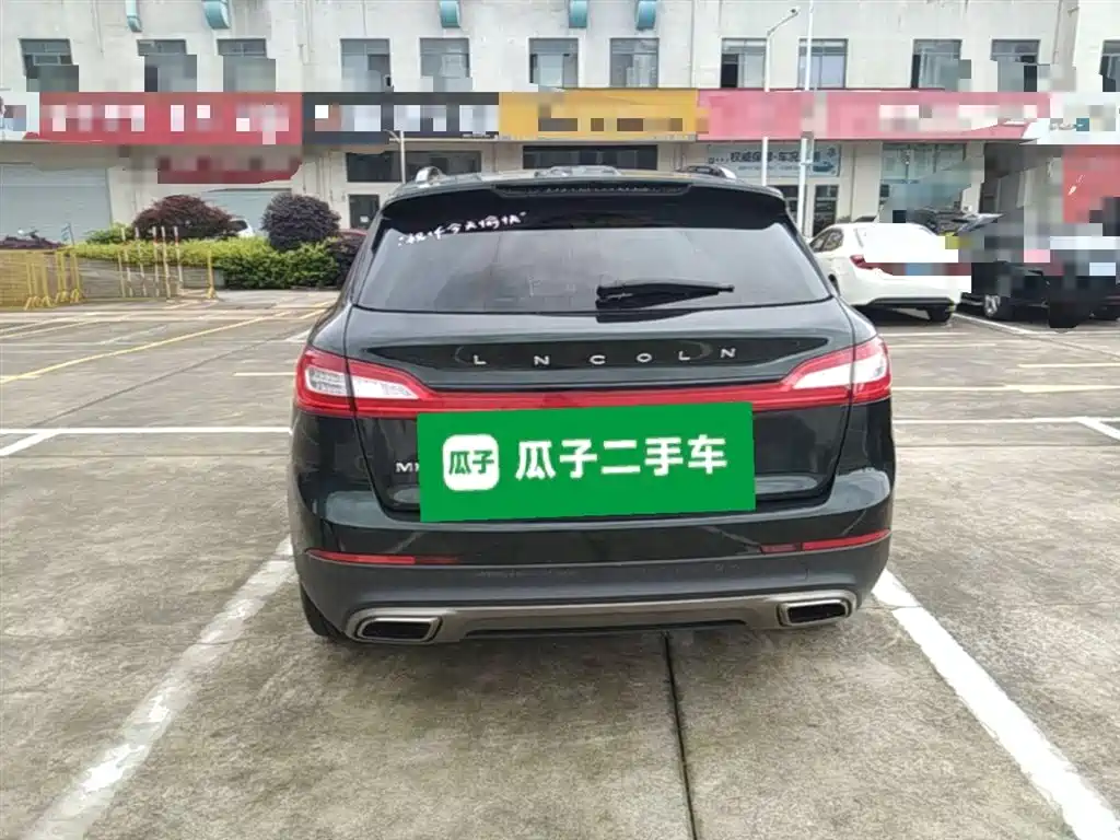 Lincoln MKX 2.0 T 2 WD Premium