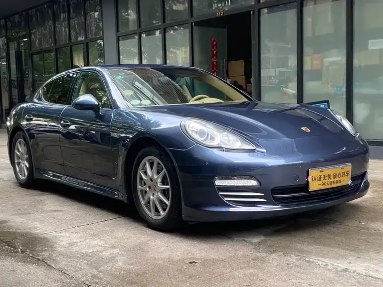 Porsche Panamera Panamera 4 3.6 L