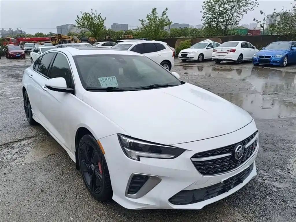 Regal GS 28 T Distinguished