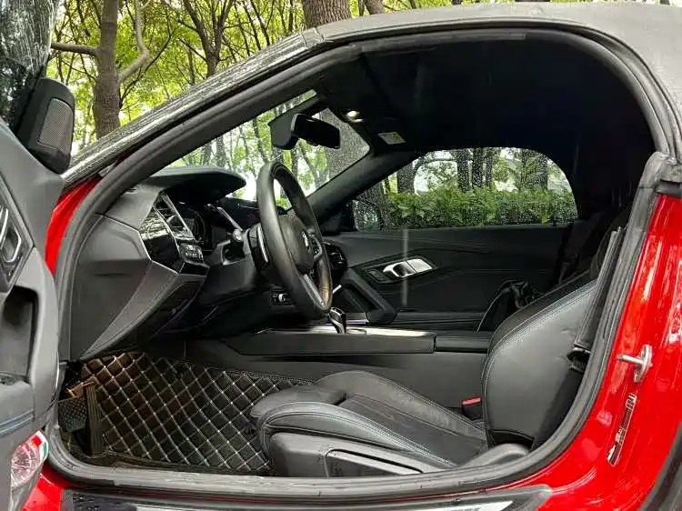 BMW Z4 sDrive 25 i M Sport Night Package