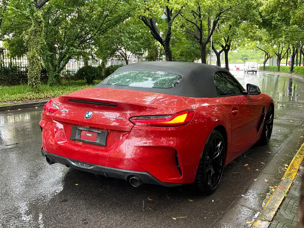 BMW Z4 sDrive 25 i M Sport Night Package