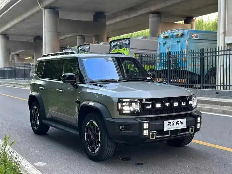 Jetour Traveller C-DM 捷途旅行者C-DM 2026款 212 km 华为乾崑智驾 5座