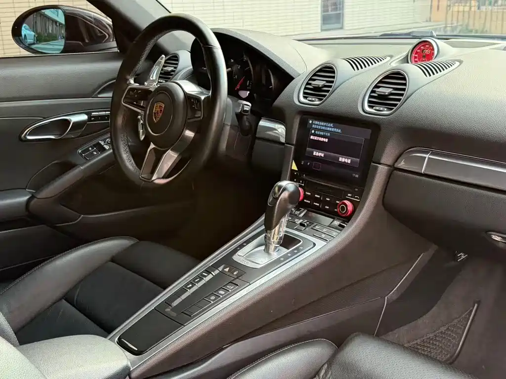 Porsche 718 Cayman 2.0 T