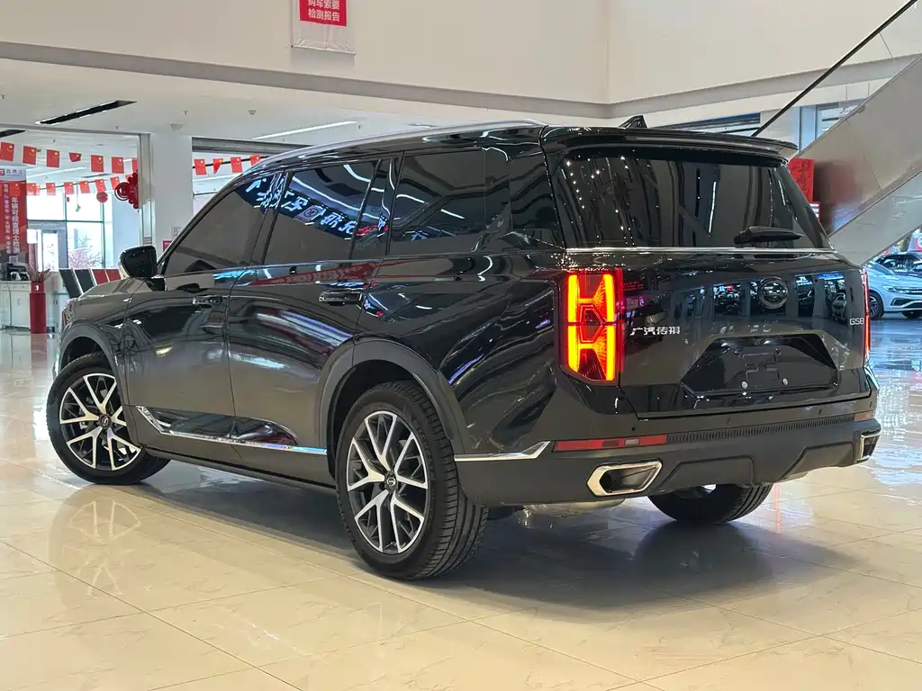 GAC Trumpchi GS8 Navigator Series 2.0 TGDI 2 WD Luxury 5-seat