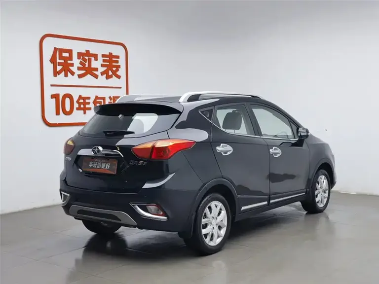 JAC Refine S3 1.5 L Manual Luxury Smart