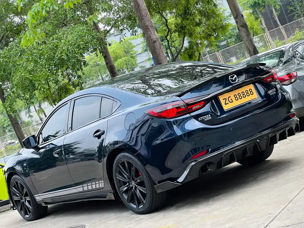 Atenza 2.5 L Blue Sky Sport