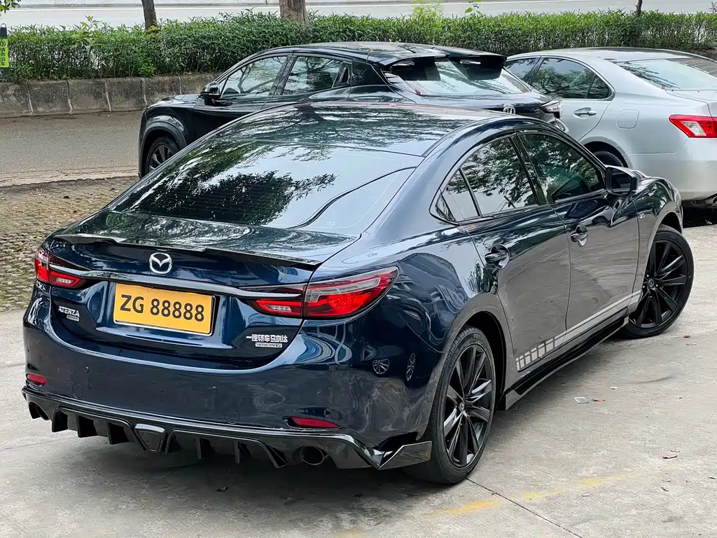 Atenza 2.5 L Blue Sky Sport