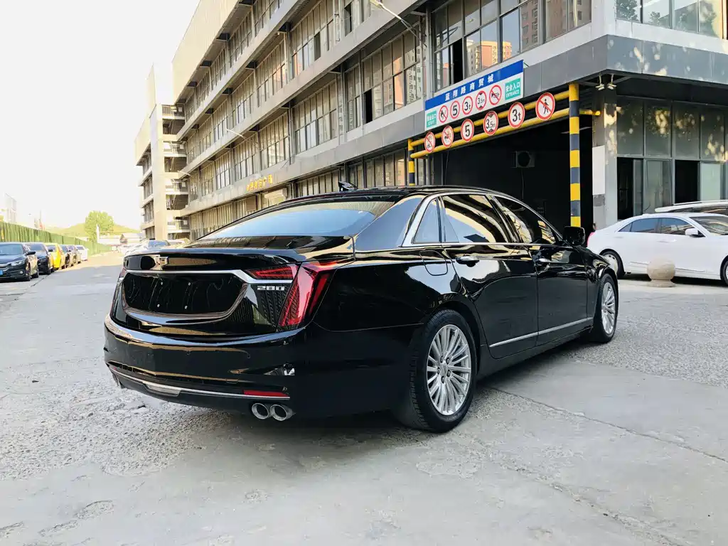 Cadillac CT6 28 T Luxury