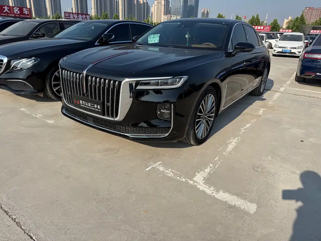Hongqi H9 2.0 T Connected Flagship