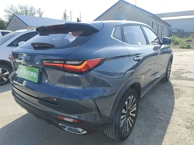 Changan Oshan X5 1.6 L CVT Premium