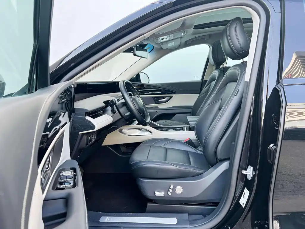 Nautilus 2.0 T 4 WD Comfort Supreme Hybrid