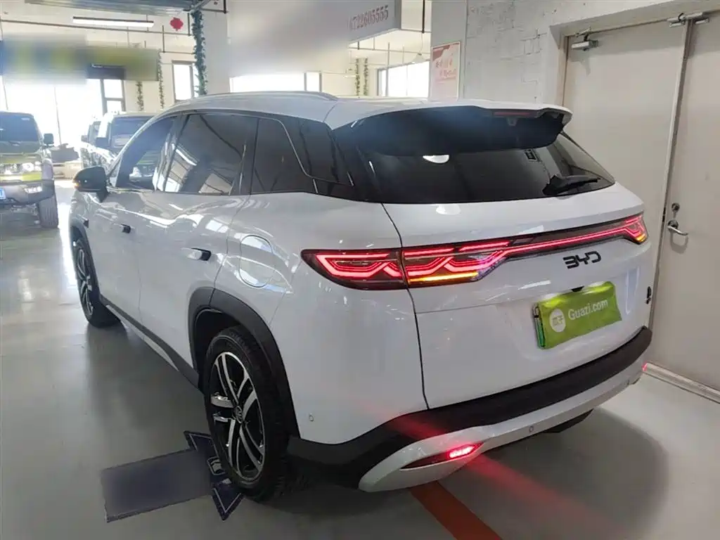 Song L DM-i Smart Drive 112 km Transcend
