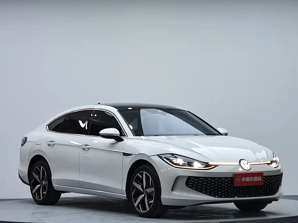 Lamando Lamando L 280 TSI DSG Spicy Cool