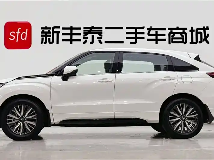 Avancier 370 TURBO 2 WD Luxury