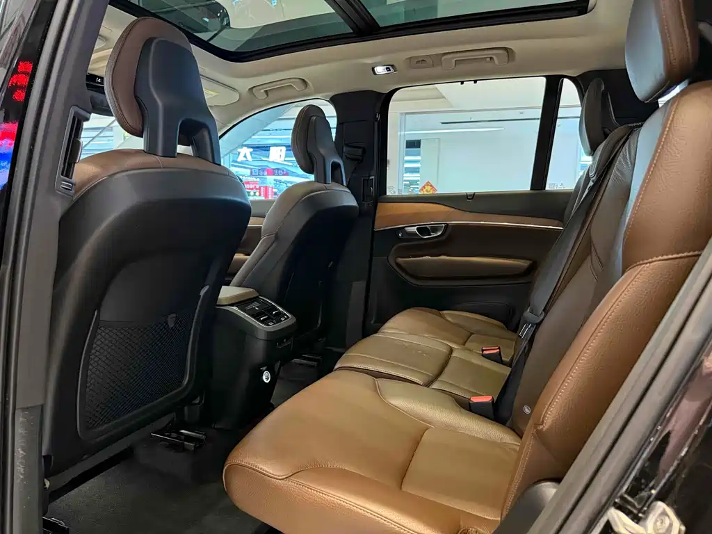 Volvo XC90 Facelift T6 Smart Ease Luxury 7-seat
