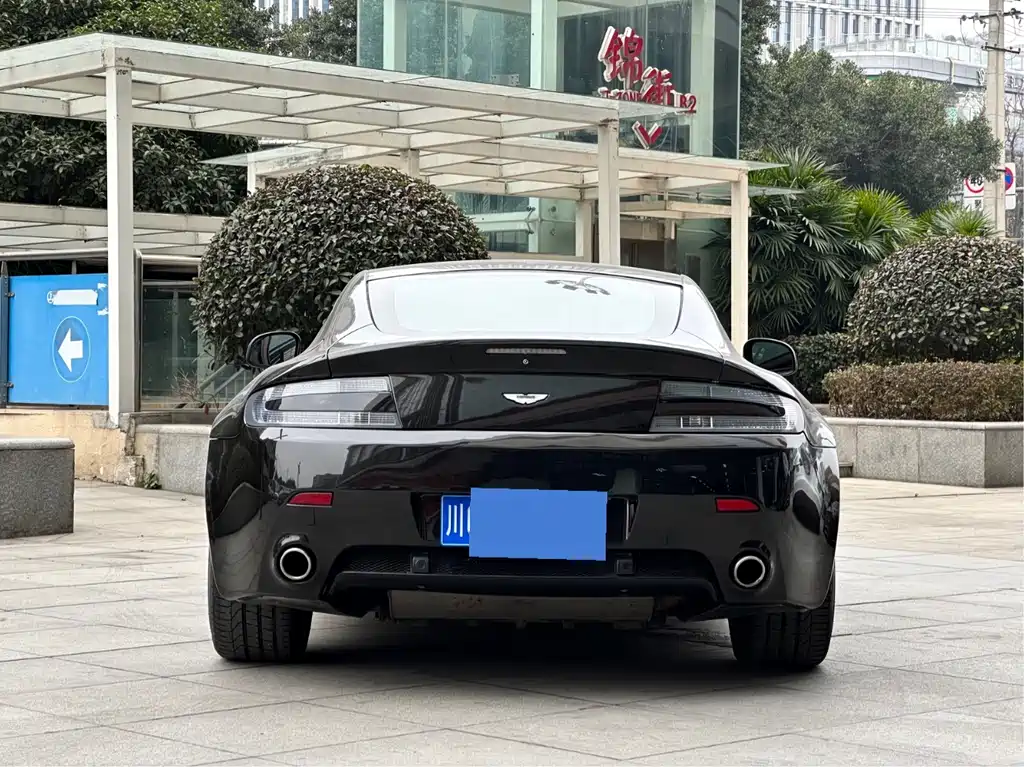 V8 Vantage 4.7 L Sportshift Coupe