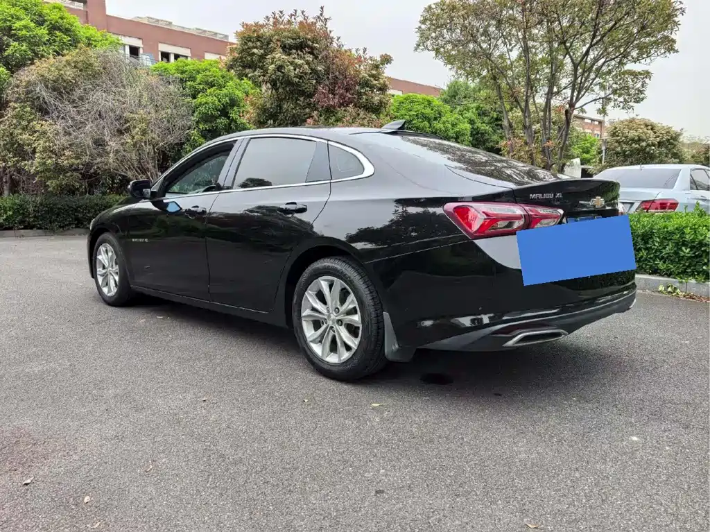 Malibu XL 535 T CVT Sharp Dynamic
