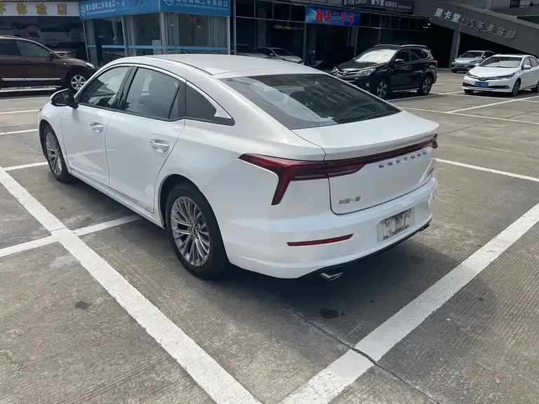 Besturn B70 3 rd Gen 1.5 T Auto Smooth Enjoyment