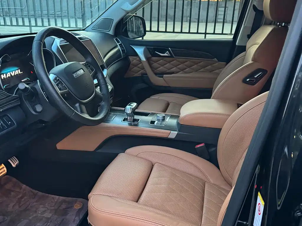 Haval H9 2.0 T Gasoline 4 WD Premium 5-seat