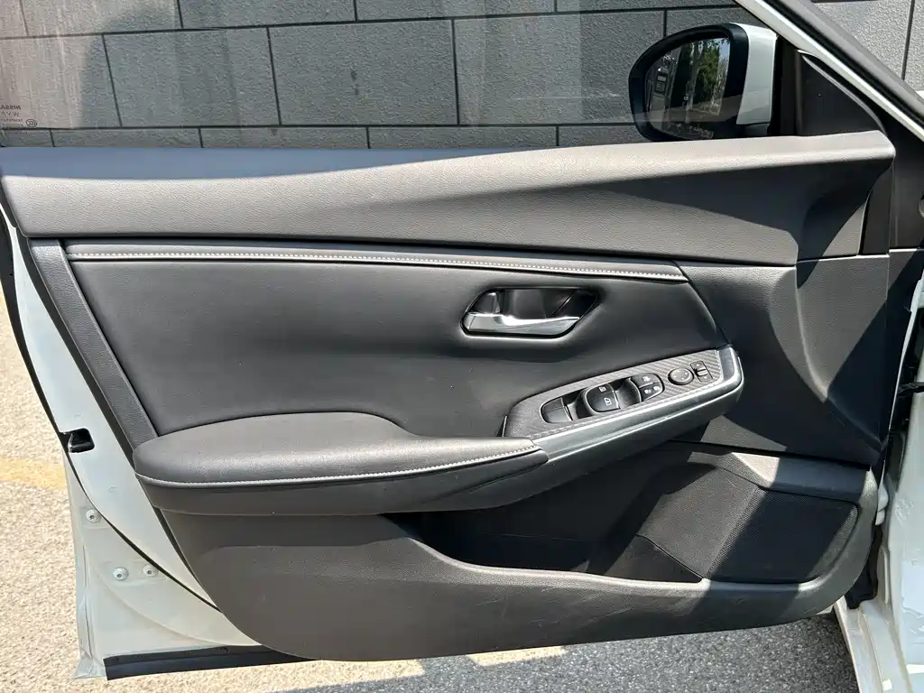 Sylphy 1.6 L XL CVT Joy