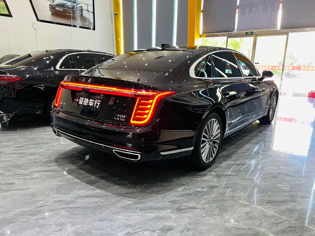 Hongqi H9 2.0 T Connected Flagship Enjoyment