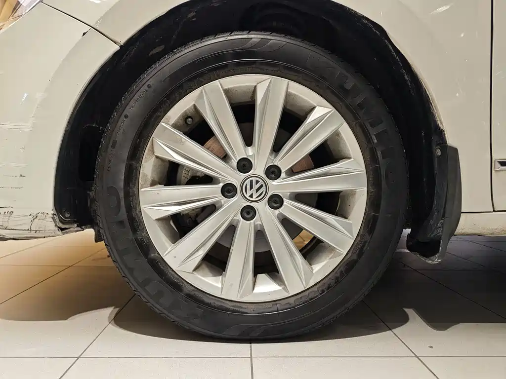 Bora 1.5 L Auto Comfort