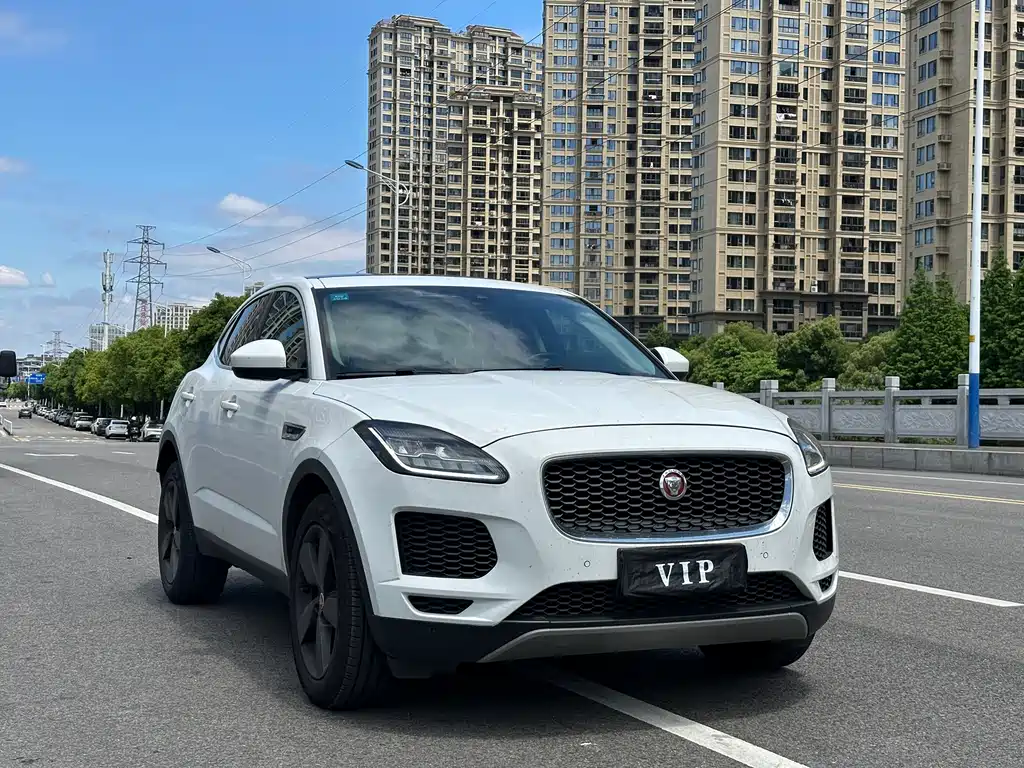 Jaguar E-PACE P200 S CN-V