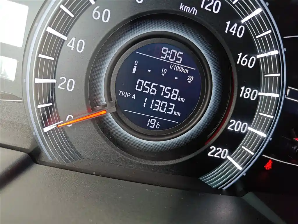 Odyssey 2.4 L Luxury