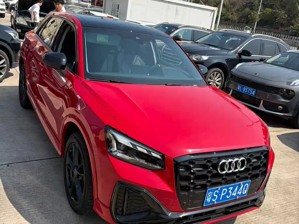 Audi Q2 L 35 TFSI Progressive Dynamic