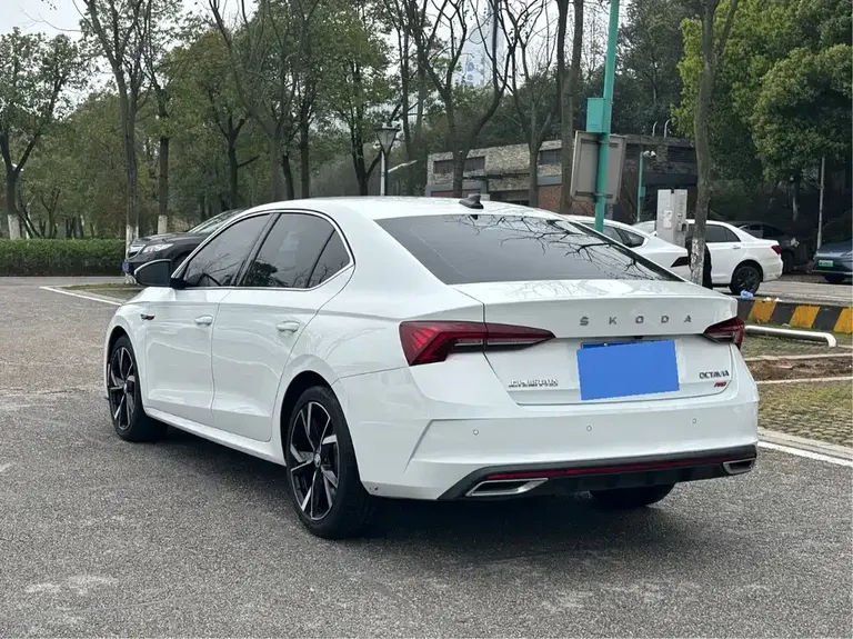 Skoda Octavia Facelift PRO TSI280 Premium