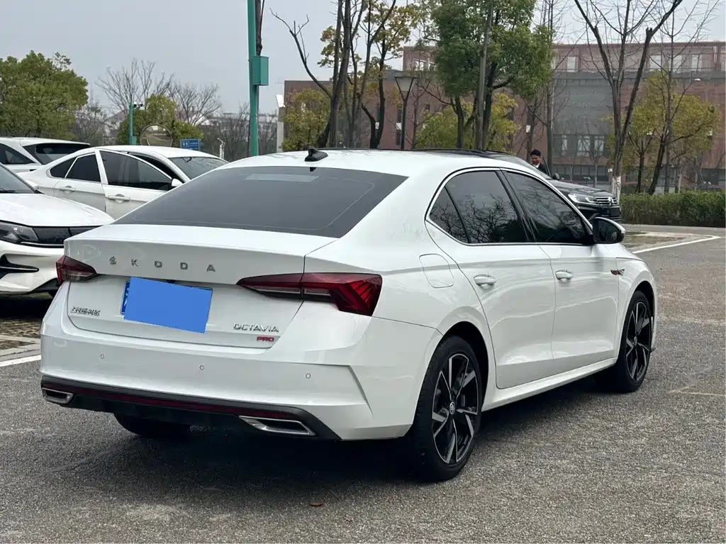 Octavia Facelift PRO TSI280 Premium