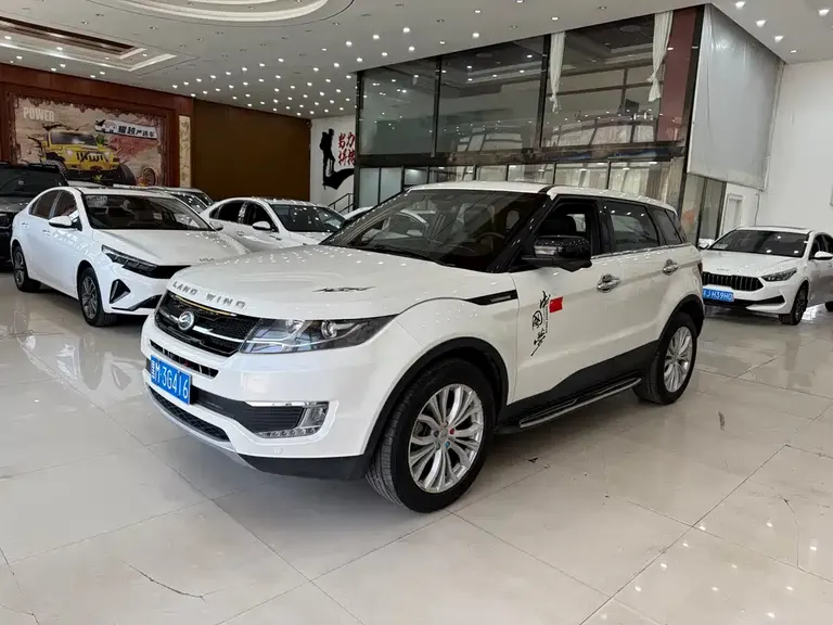 Landwind X7 2.0 T Panoramic Distinguished