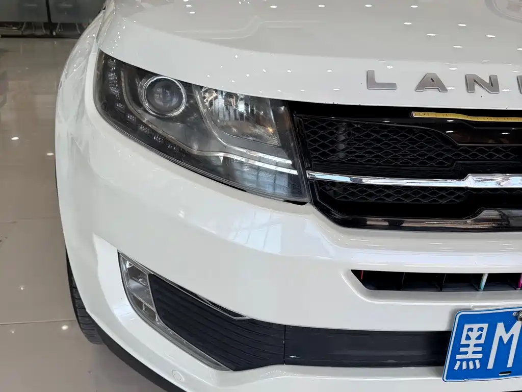 Landwind X7 2.0 T Panoramic Distinguished