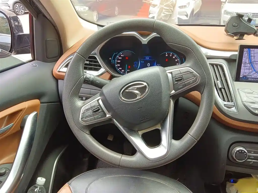 Soueast DX7 1.5 T Manual Triumph