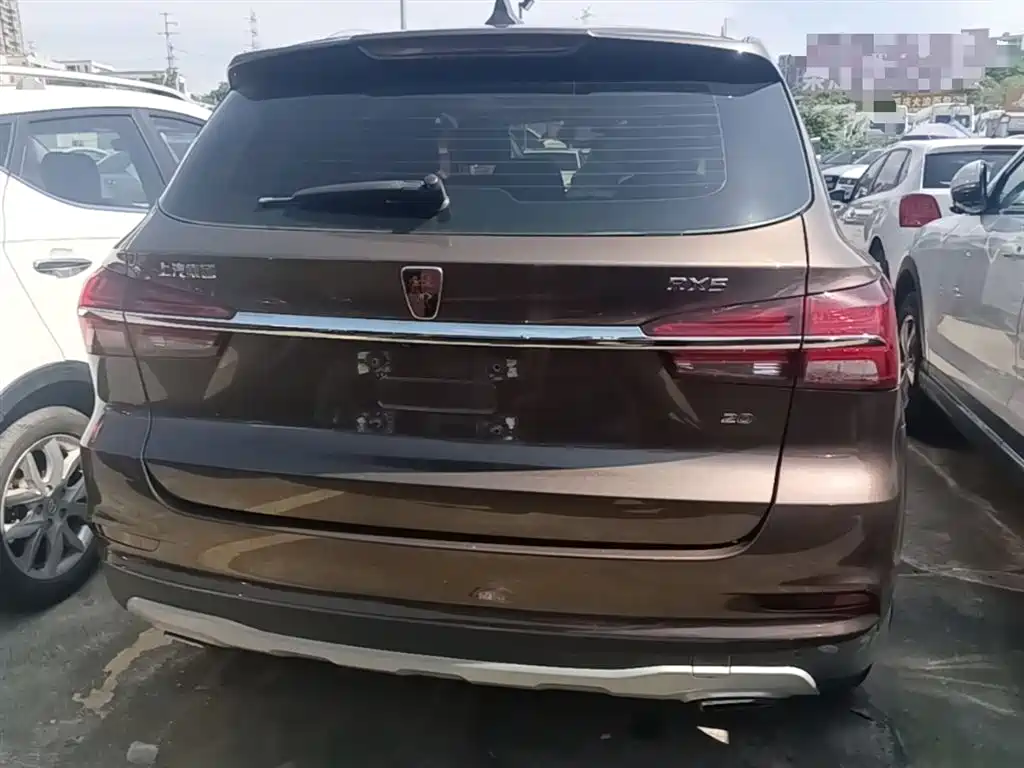 Roewe RX5 20 T 2 WD Auto Ali Connected Platinum